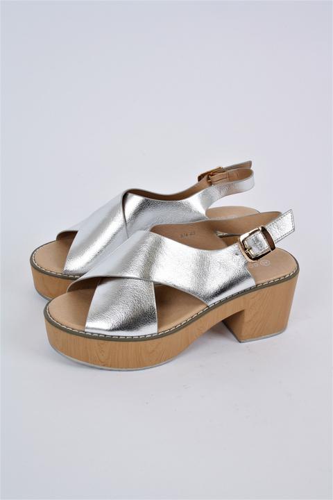 Sandalia Plata Cruzada
