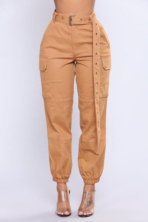 Cargo Chic Pants - Camel