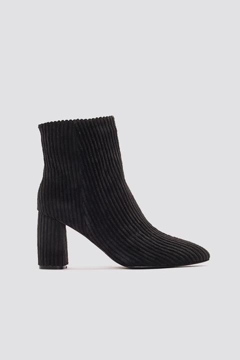 Mid Heel Manchester Boot Schwarz