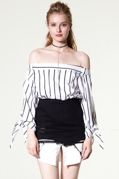 Abigail Stripes N Bow Cold Shoulder Top