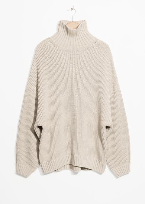 Jumbo Turtleneck Sweater - Brown