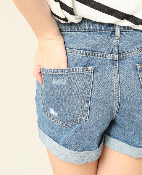 Short Mom In Jeans