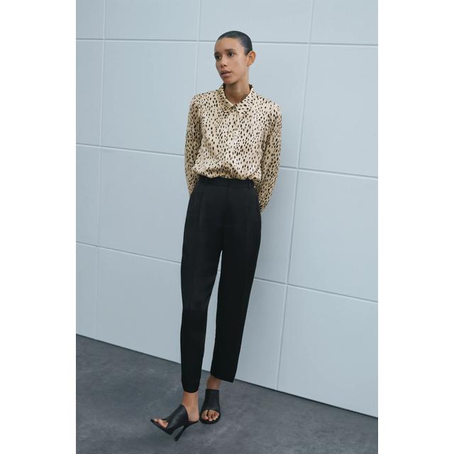 BLUSA ESTAMPADO ANIMAL - Rojo / Negro | ZARA España