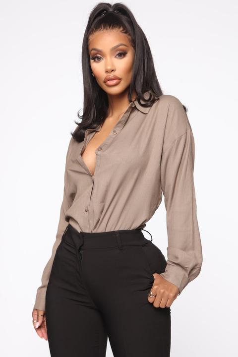 I'm The Boss Button Down Shirt - Taupe