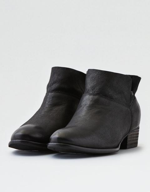 seychelles snare bootie