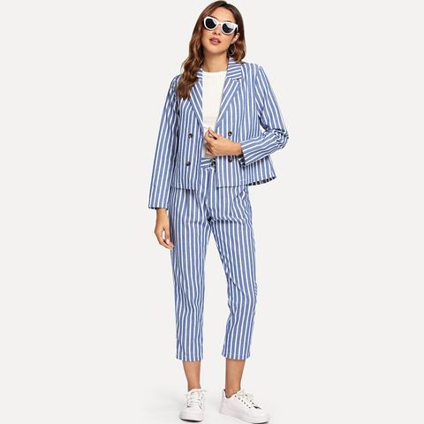Outfit Di Due Pezzi Bottoni A Strisce Multicolore Per Tutti I Giorni