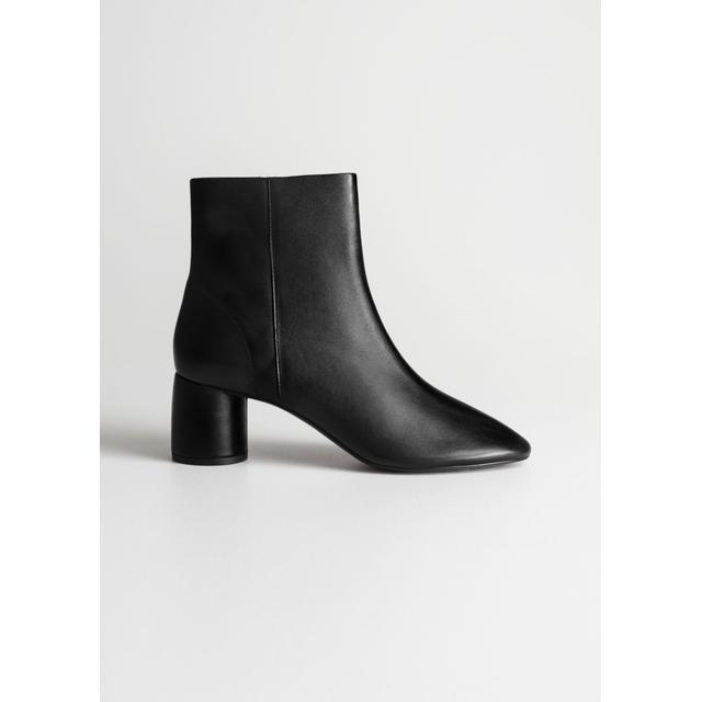 vince camuto winchell boot