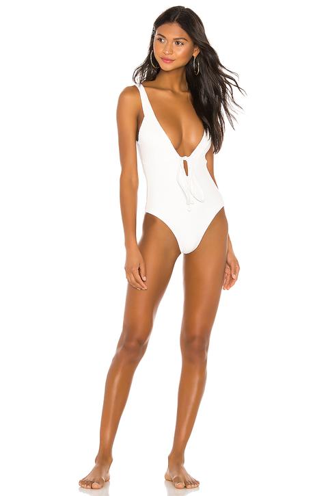 Sade One Piece