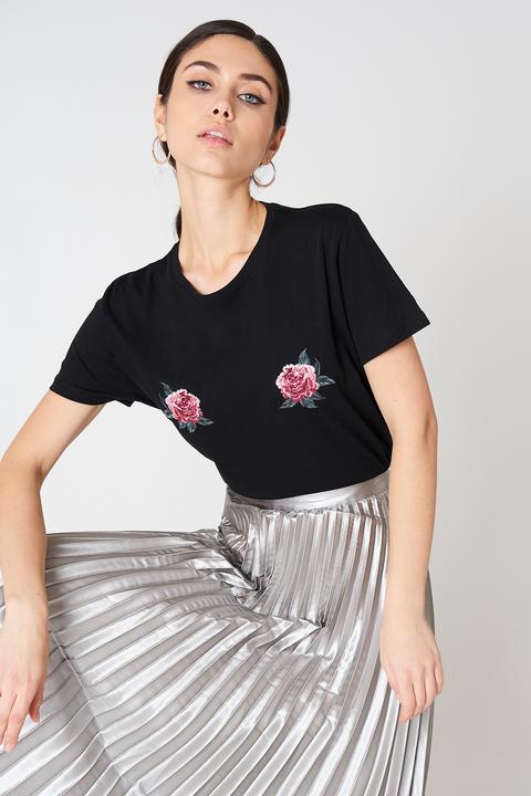 Na-kd Peony Embroidery Tee - Black