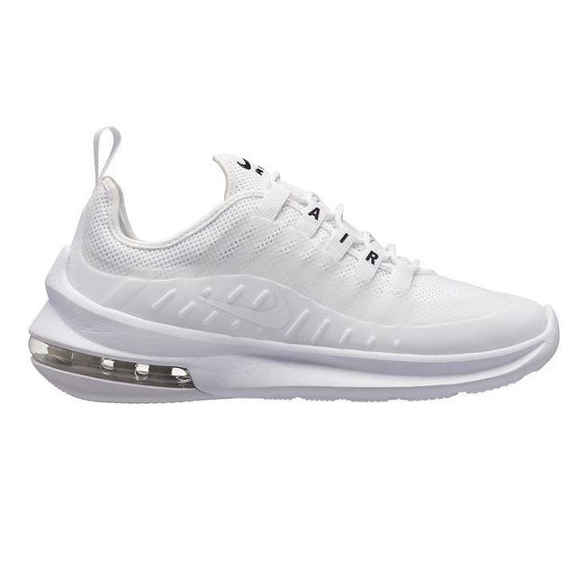 nike ladies air max axis trainers