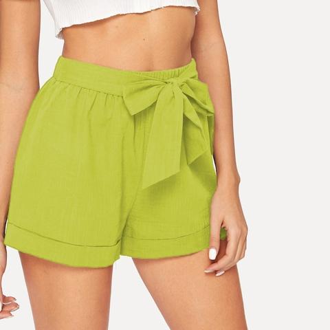 Shorts Neon Lime Con Bordo Arrotolato E Vita Elasticizzata E Cintura
