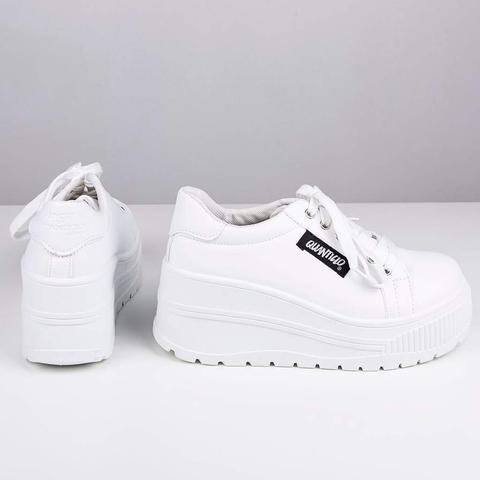 Quanticlo Sporty - Jacey White Platform Sneakers