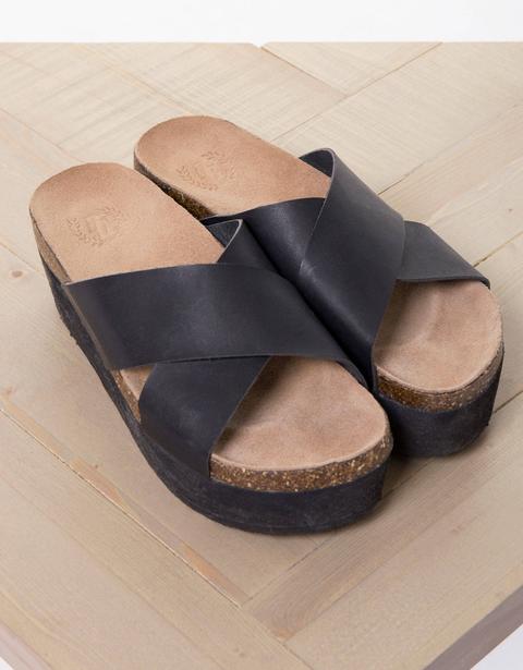 Stromboli Sandal