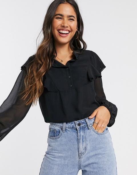 Blusa Negra Con Detalle De Volante De Vila-negro