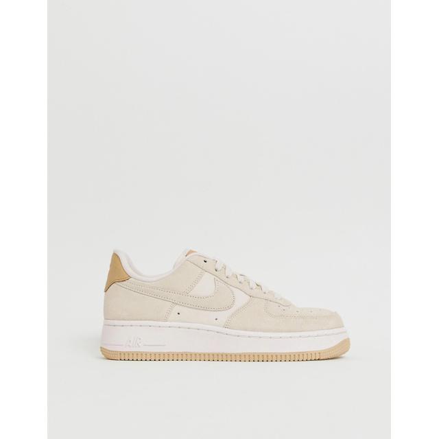 white air force 1 o7 trainers