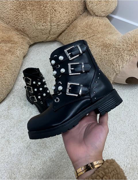 Bottines À Lanieres À Perles / 31925 -