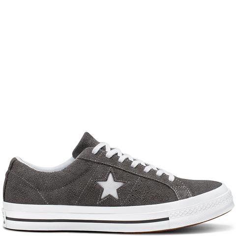 One Star Vintage Suede Low Top from Converse on 21 Buttons