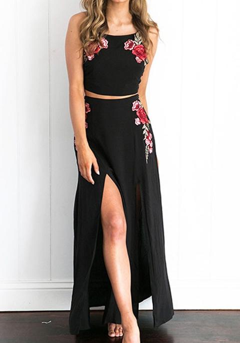 Black Flowers Embroidery Spaghetti Straps Tie Back Two Piece Slit Maxi Dress