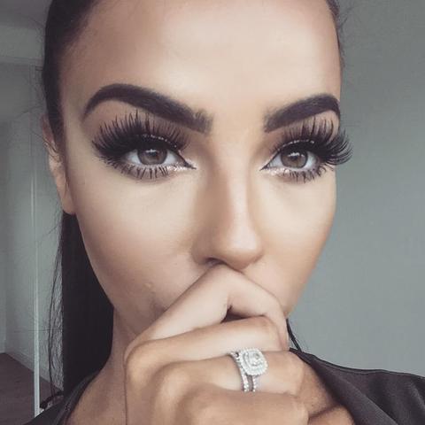 Long Lash Eyelashes