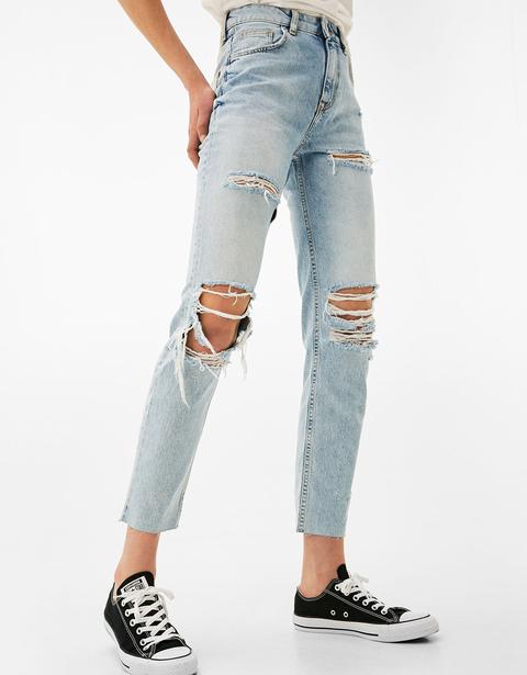 Mom Fit Jeans With Ripped Knees