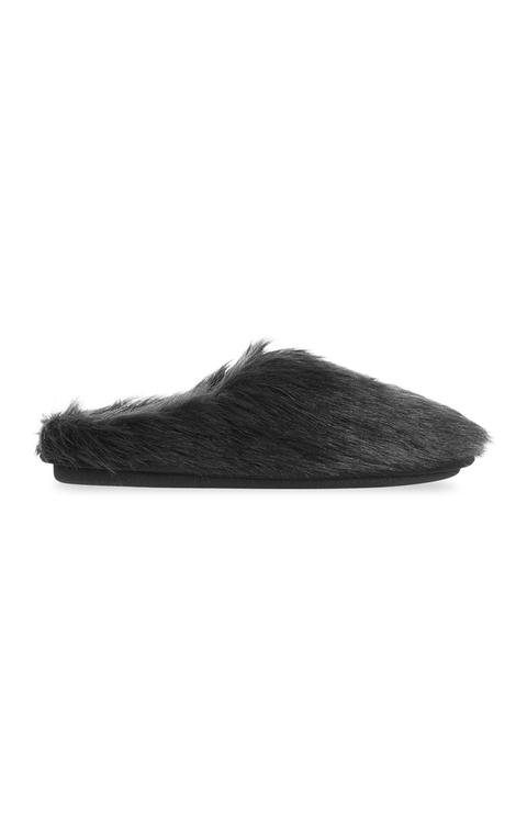 Black Fluffy Slipper