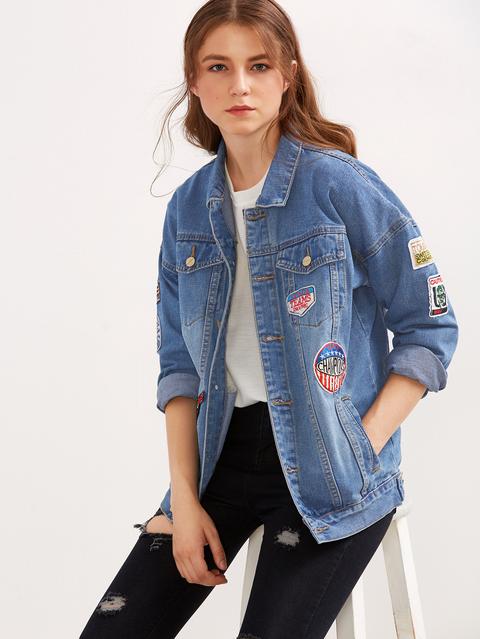 Chaqueta Denim Con Botonadura Simple Y Parche Azul