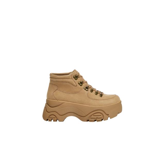 pull and bear hiking boots