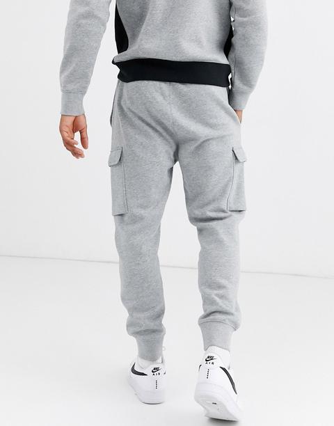 nike swoosh on tour pack cuffed cargo joggers in black