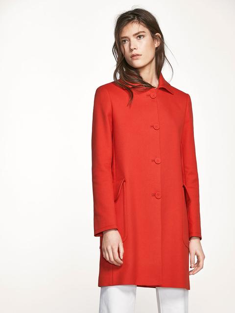 Abrigo Rojo de Massimo Dutti en 21 Buttons