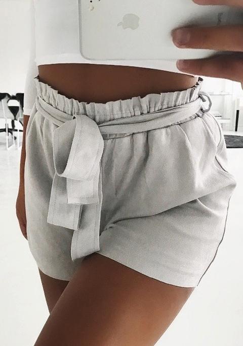 Pantaloncini Tasche Con Increspature Volant Grigio Chiaro