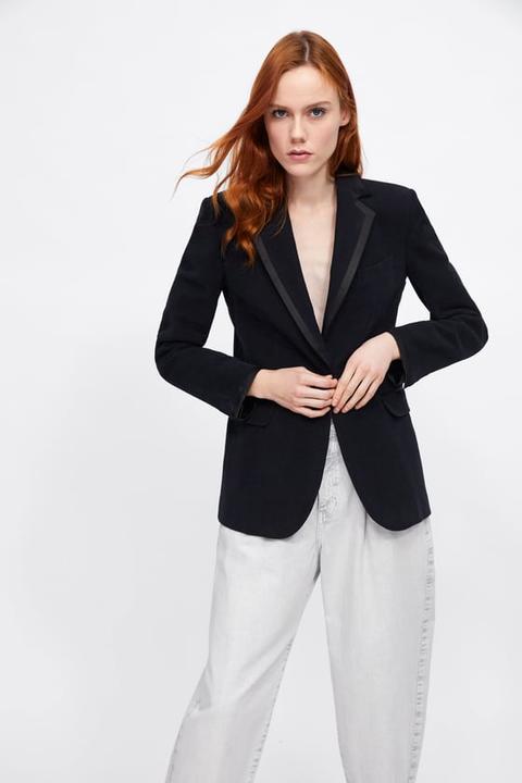 Blazer Mit Samt From Zara On 21 Buttons