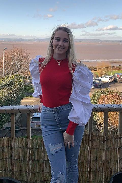 Red Puff Sleeve Pearl Detailed Ribbed Top
