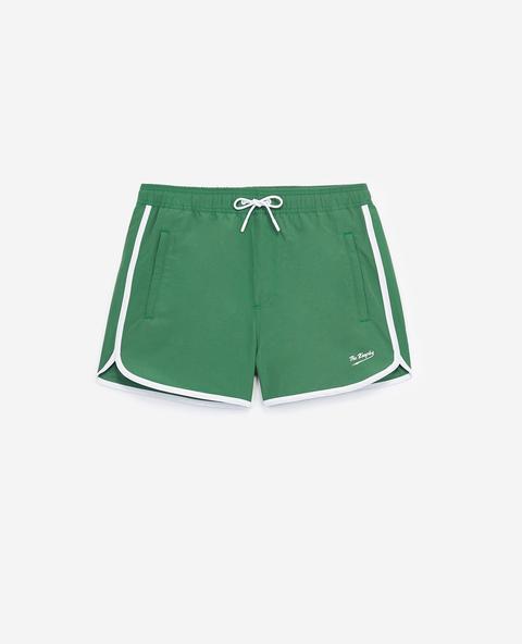 shorts with white trim