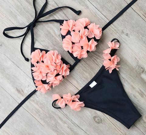 Bikini Minette Nero Con Petali A Triangolo E Slip A Vita Bassa