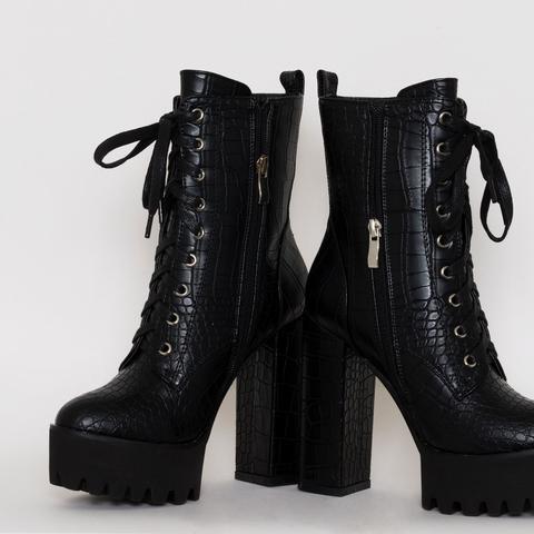 lace up platform ankle booties