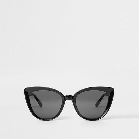 Black Smoke Lens Cat Eye Sunglasses