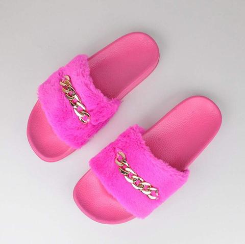 Kelsi - Fuchsia Fur Sliders With Gold Chain