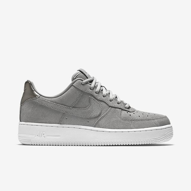 nike air force 1 07 suede blanche