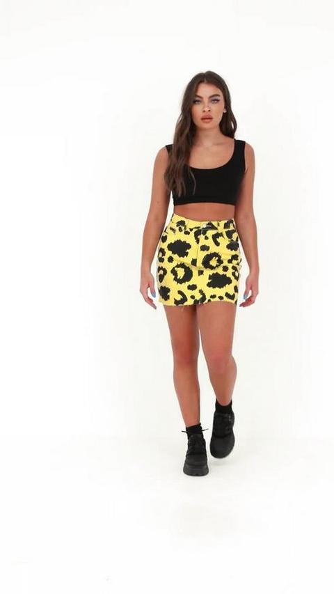 Leopard print 2024 mini skirt yellow