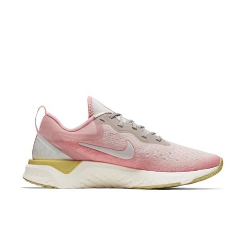 odyssey react mujer