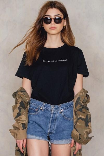 Statement By Na-kd Influencers Milenalesecret Tee - Black