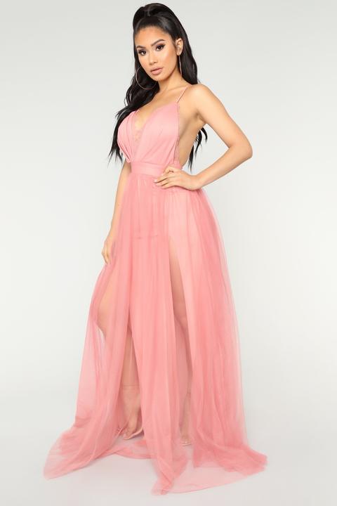 Work The Runway Maxi Dress - Blush