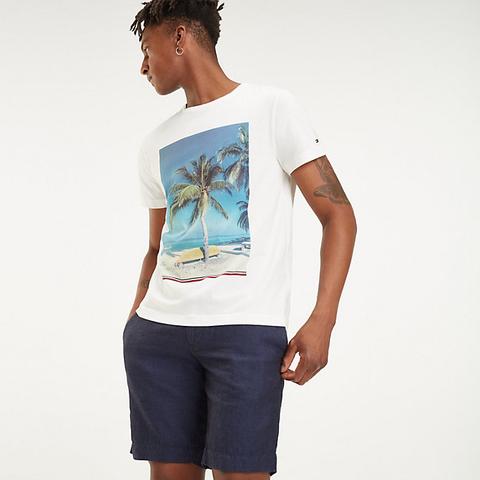 T Shirt Mit Sommerlichem Foto Print From Tommy Hilfiger On 21 Buttons