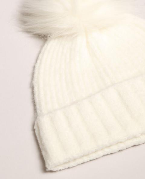 Gorro Con Pompón