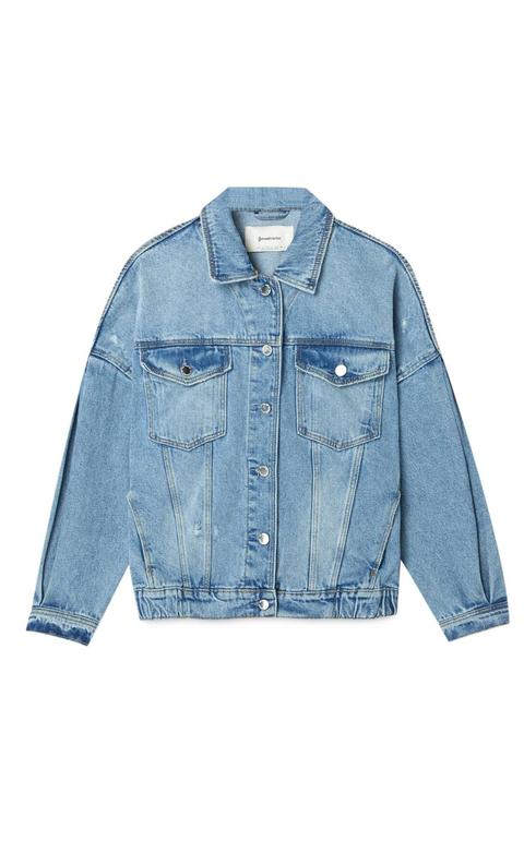 Denim Jacket With Voluminous Sleeves from Stradivarius on 21 Buttons