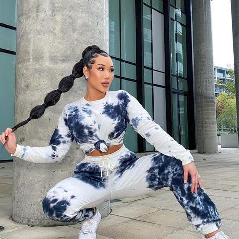 Black Tie Dye Sweatshirt And Jogger Lounge Set