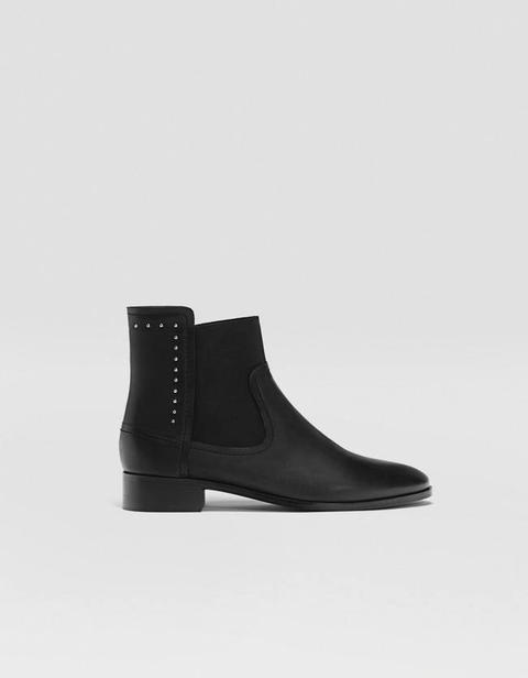 Stivaletto In Pelle Con Borchie Nero