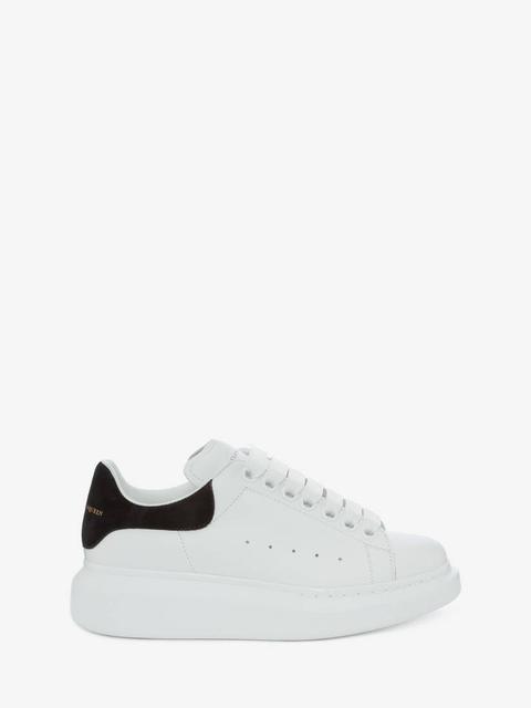 Oversized Sneaker In White/black