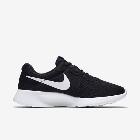 Nike Tanjun