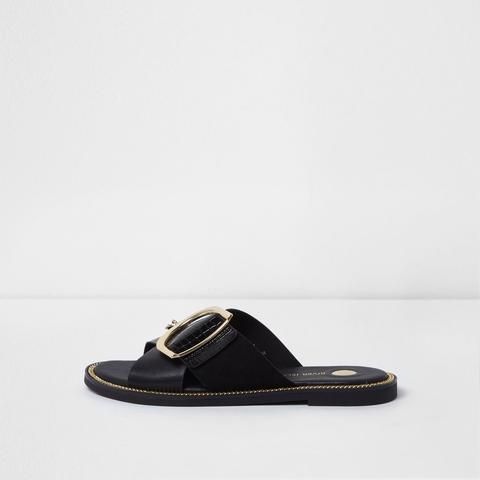 wide fit buckle sandals